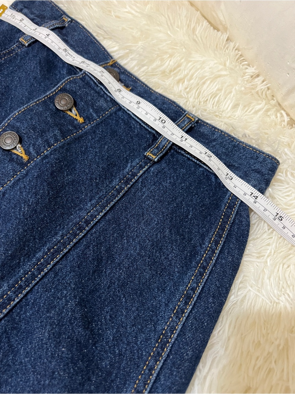 Levi's Dark Blue Button-Front A-Line Denim Skirt Size 26 - Picture 4 of 9
